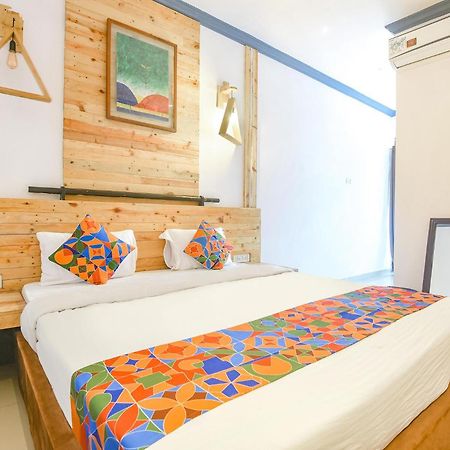 Fabexpress Neo Calangute Beach Resort Exterior foto